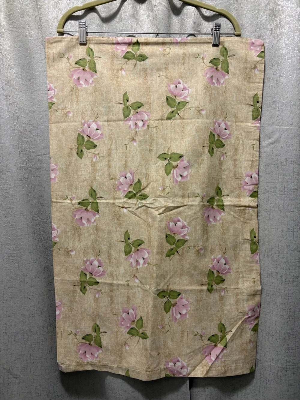 Vintage Floral Pink Rose Print Linen Panel single stitch